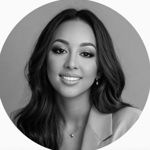 Meet your Posher, Momo